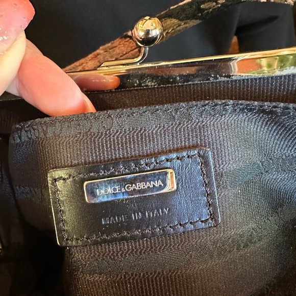 Dolce & Gabbana Evening Velvet Floral Handbag - Picture 4 of 9